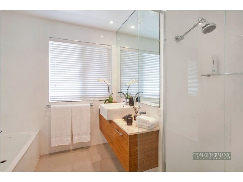 4 Seascout Circuit, Noosa Waters QLD 4566