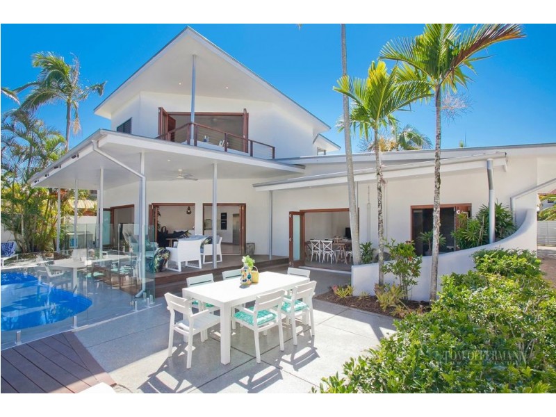 14 Cooran Court, Noosa Heads QLD 4567