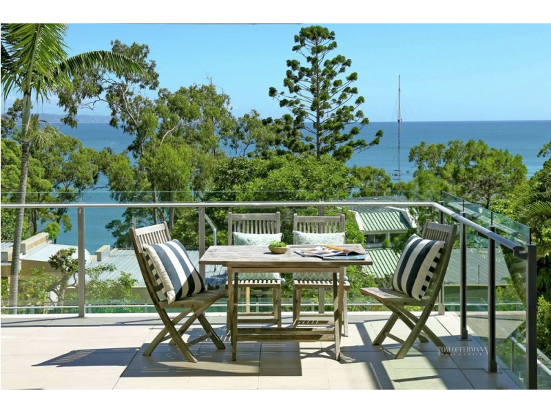 2/25 Allambi Rise, Noosa Heads QLD 4567