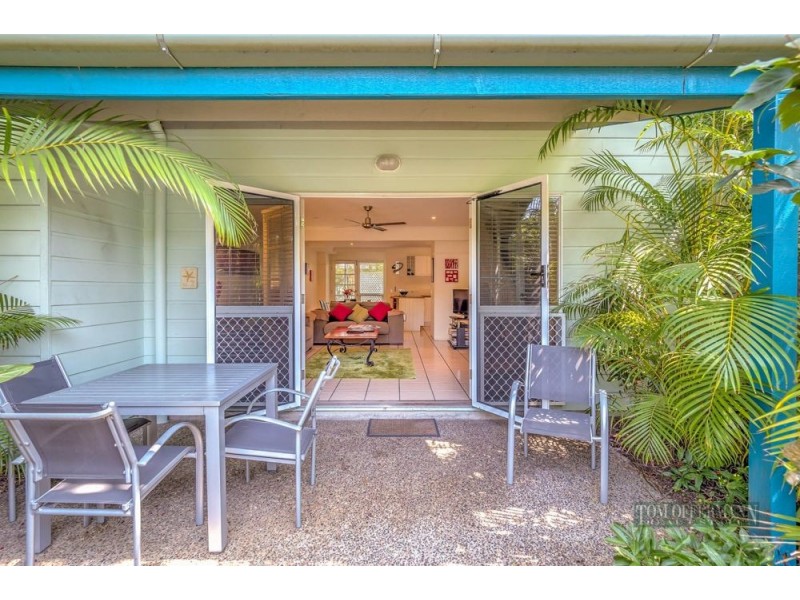 2/287 Weyba Rd, Noosaville QLD 4566