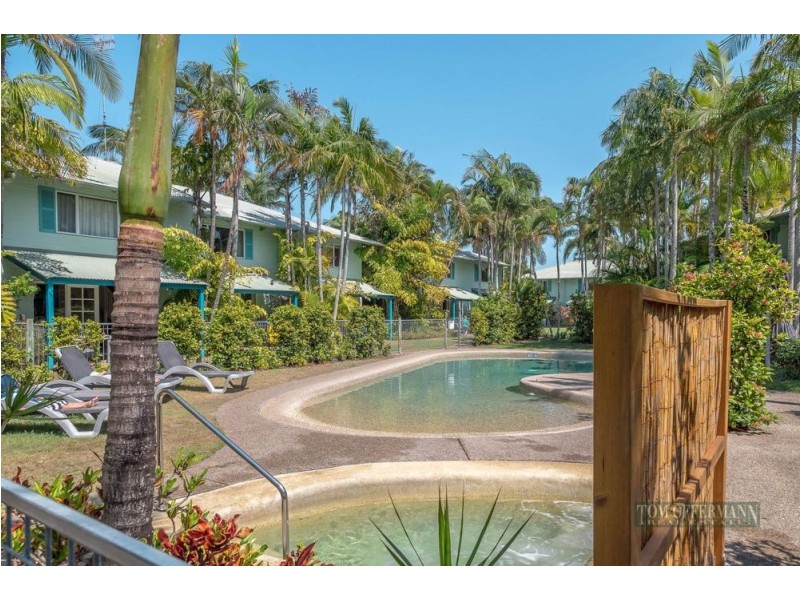 2/287 Weyba Rd, Noosaville QLD 4566