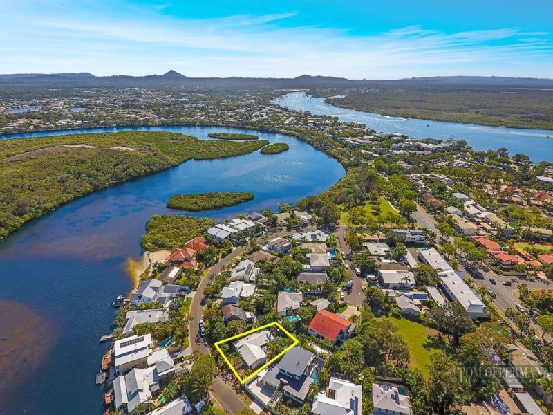14 Dolphin Crescent, Noosaville QLD 4566
