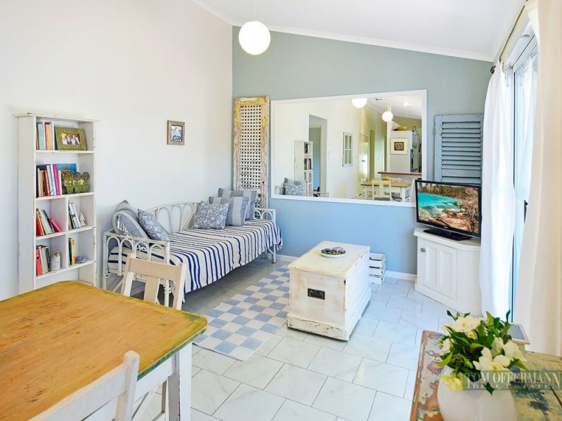 14 Dolphin Crescent, Noosaville QLD 4566