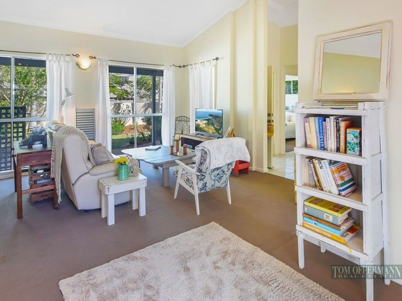 14 Dolphin Crescent, Noosaville QLD 4566