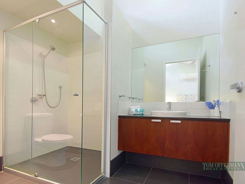 28/90 Beach Rd, Noosa North Shore QLD 4565