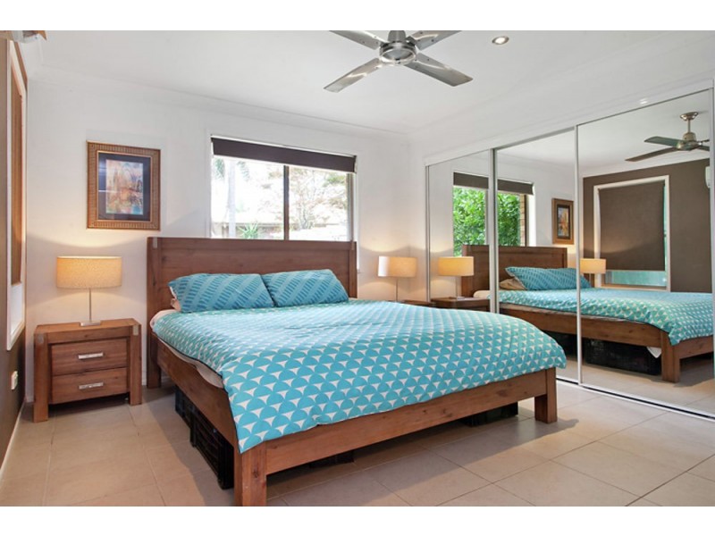 9 Hardy Street, Sunrise Beach QLD 4567