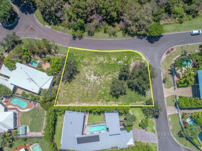 2 Compass Place, Sunrise Beach QLD 4567