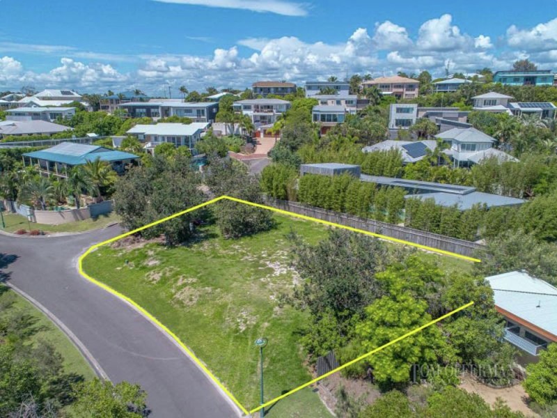 2 Compass Place, Sunrise Beach QLD 4567