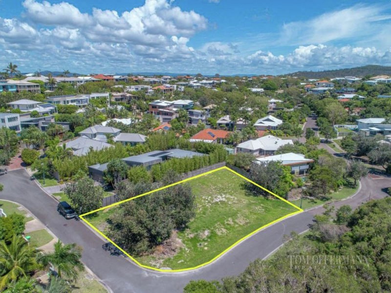 2 Compass Place, Sunrise Beach QLD 4567