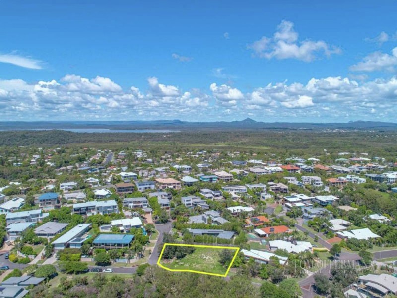 2 Compass Place, Sunrise Beach QLD 4567
