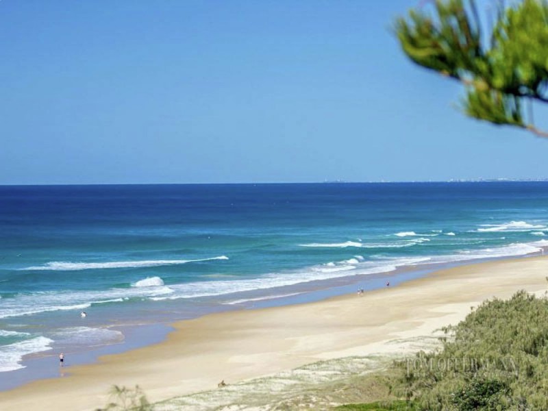 2 Compass Place, Sunrise Beach QLD 4567