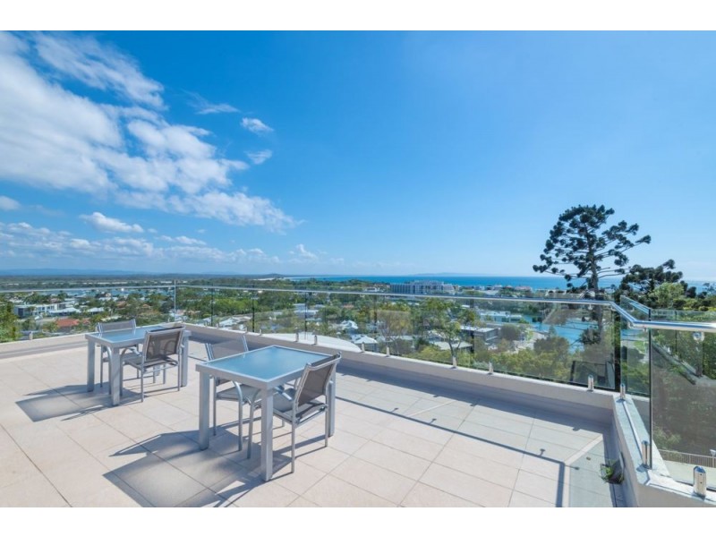 6/2 Noosa Drive, Noosa Heads QLD 4567