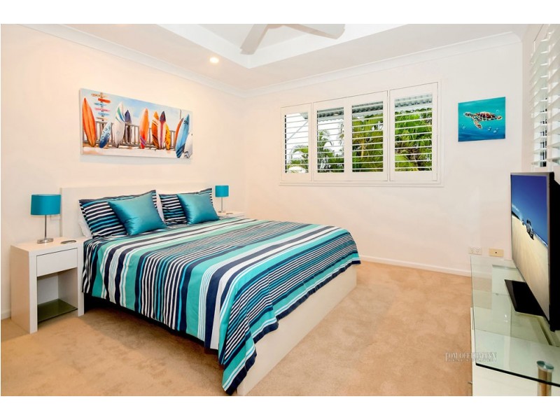 14 Masthead Quay, Noosa Waters QLD 4566