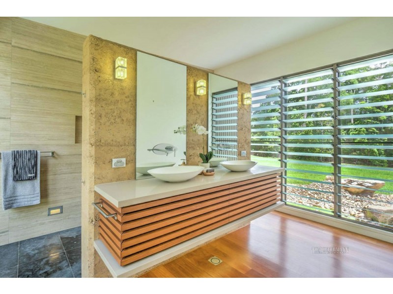 734 Calanthe Ave, Doonan QLD 4562