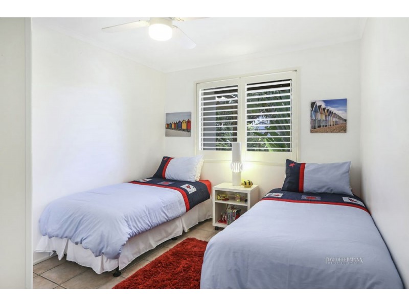 18 Paluma St, Sunrise Beach QLD 4567