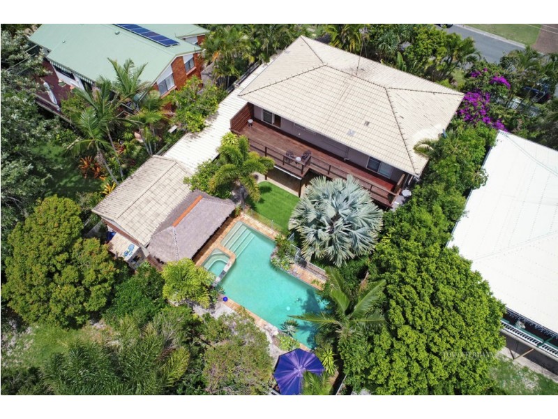 18 Paluma St, Sunrise Beach QLD 4567