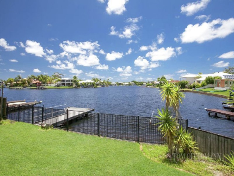 4 The Peninsula, Noosa Waters QLD 4566