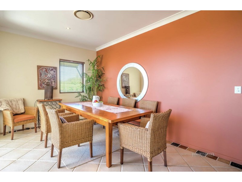 9/9 Selene St, Sunrise Beach QLD 4567