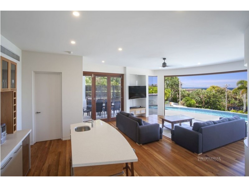 1/8 Avocet Pde, Peregian Beach QLD 4573