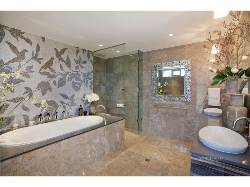 19/10 Serenity Close, Noosa Heads QLD 4567