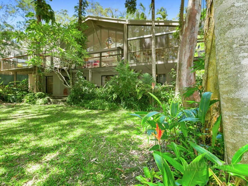 1 Lakeway Drive, Cooroibah QLD 4565