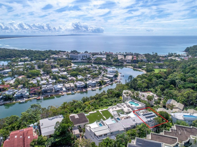 33/2 Noosa Drive, Noosa Heads QLD 4567