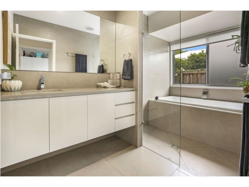 20 Rani Circuit, Noosaville QLD 4566