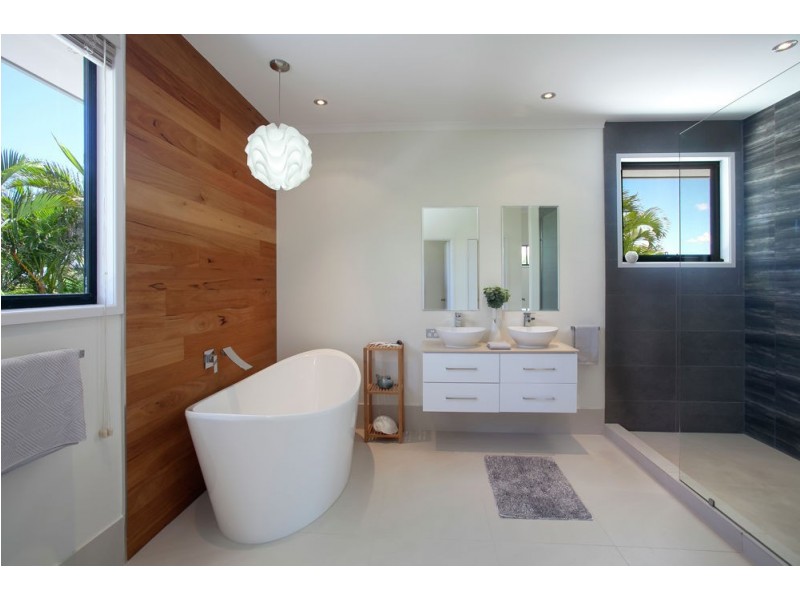 36 Driftwood Drive, Castaways Beach QLD 4567