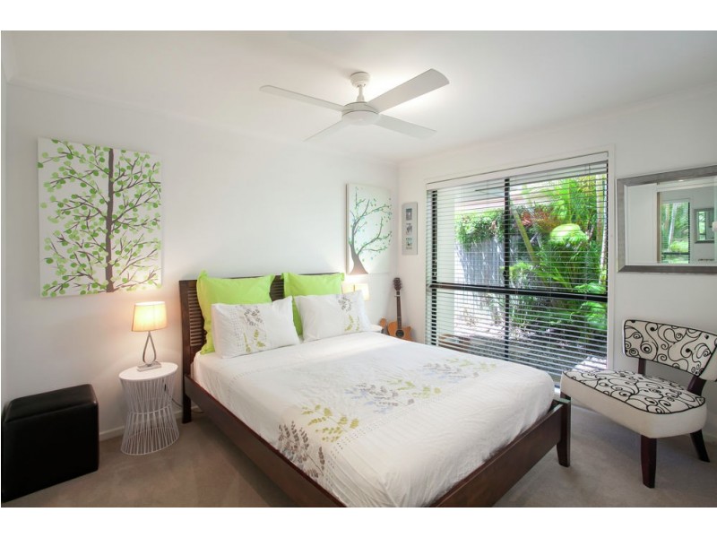 36 Driftwood Drive, Castaways Beach QLD 4567