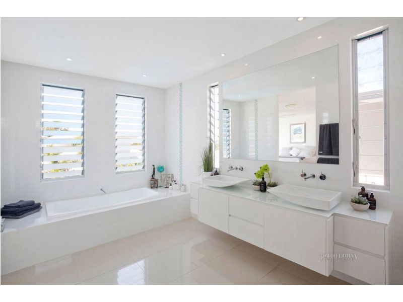 41 Regatta Circuit, Noosaville QLD 4566