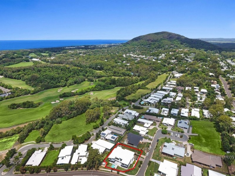 2/1 Greens Vista Place, Yaroomba QLD 4573