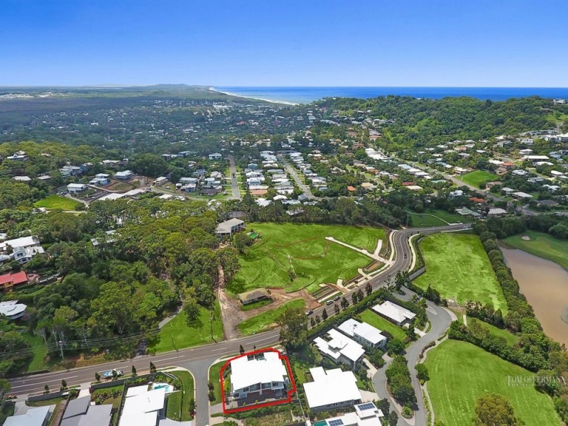 2/1 Greens Vista Place, Yaroomba QLD 4573