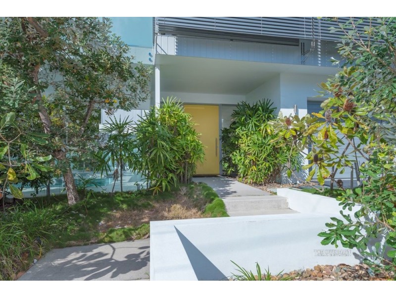 4 Edward St, Noosaville QLD 4566