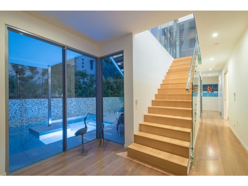 4 Edward St, Noosaville QLD 4566