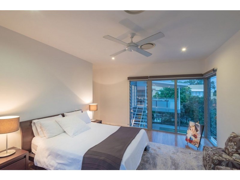 4 Edward St, Noosaville QLD 4566