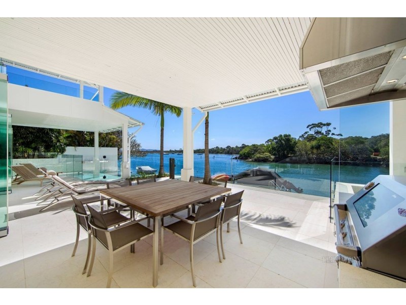 12 Noosa Parade, Noosa Heads QLD 4567