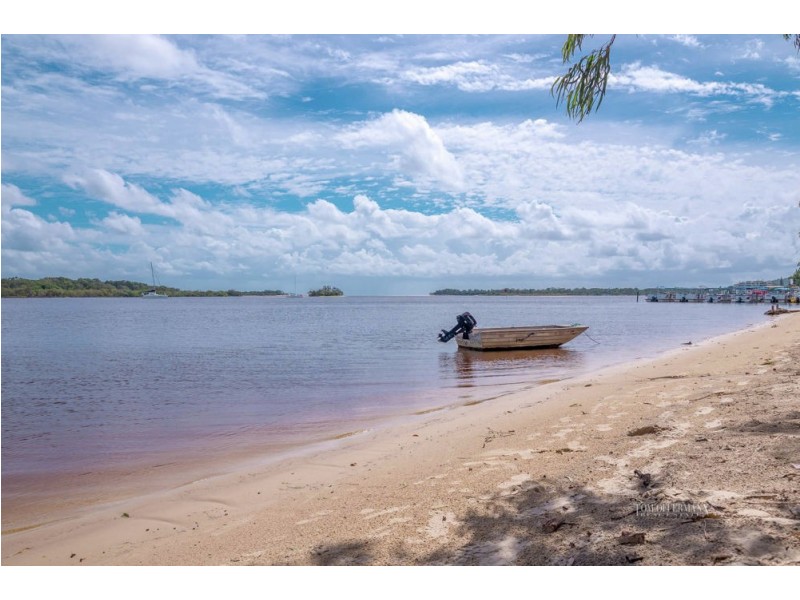 4/7-11 James Street, Noosaville QLD 4566