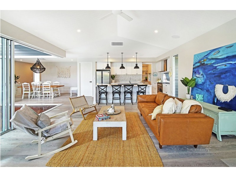 14 Shipyard Circuit, Noosa Waters QLD 4566