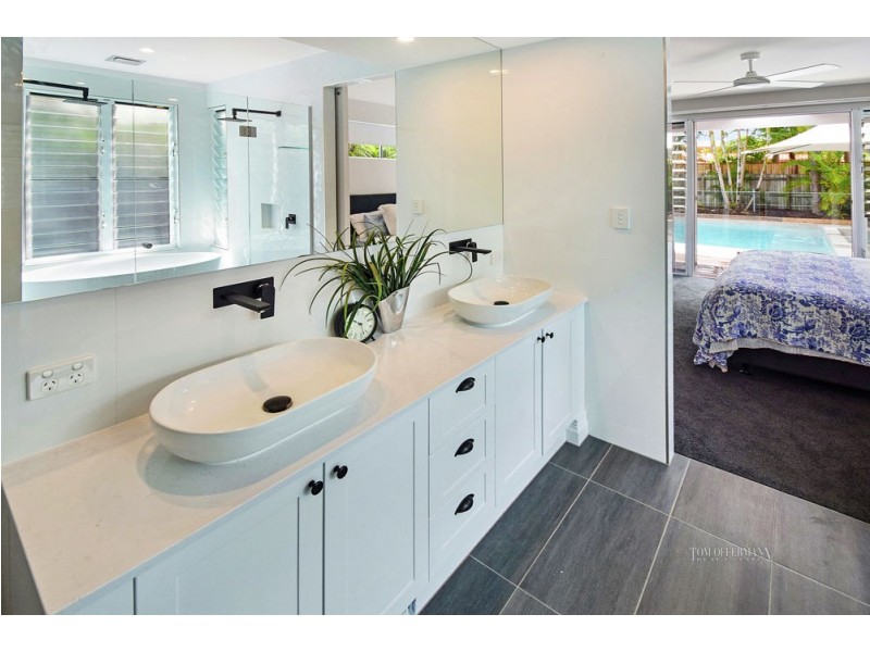 14 Shipyard Circuit, Noosa Waters QLD 4566