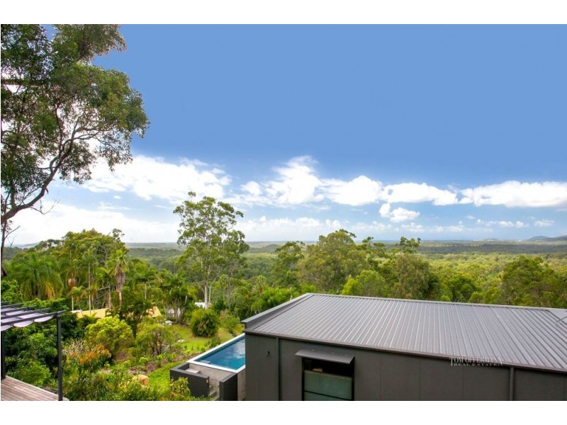 3 Hinterland Close, Tinbeerwah QLD 4563