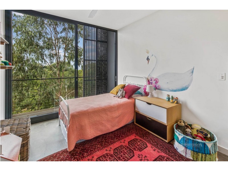 3 Hinterland Close, Tinbeerwah QLD 4563