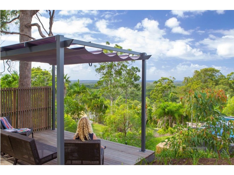 3 Hinterland Close, Tinbeerwah QLD 4563