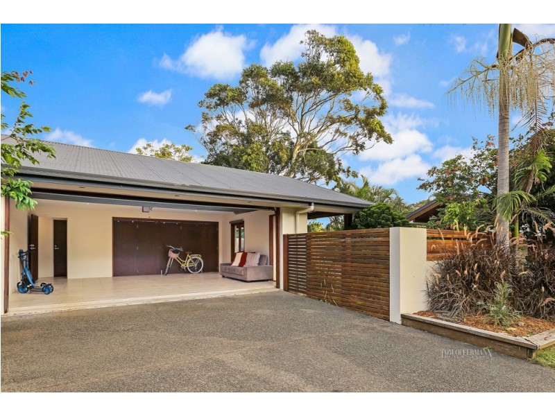 2 Elanda Street, Sunshine Beach QLD 4567