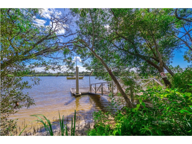 71 Noosa River Drive, Noosa North Shore QLD 4565