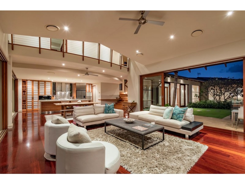 15 Mermaid Quay, Noosa Waters QLD 4566