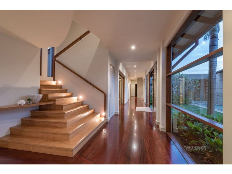 15 Mermaid Quay, Noosa Waters QLD 4566