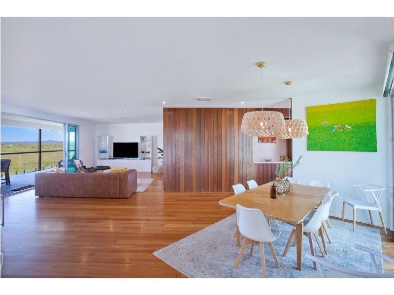 343 David Low Way, Peregian Beach QLD 4573