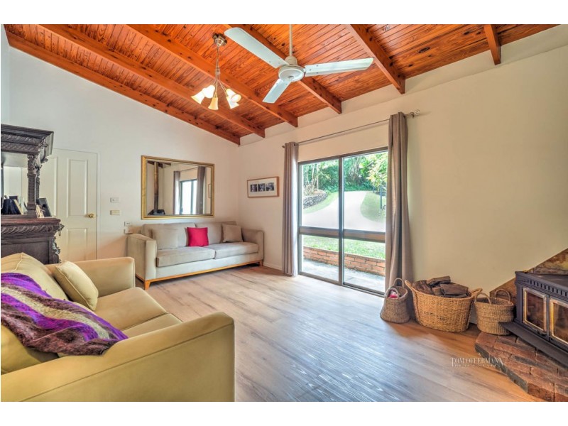 9 Barlee St, Eumundi QLD 4562