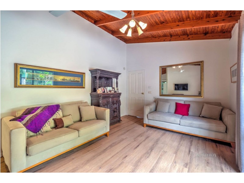 9 Barlee St, Eumundi QLD 4562