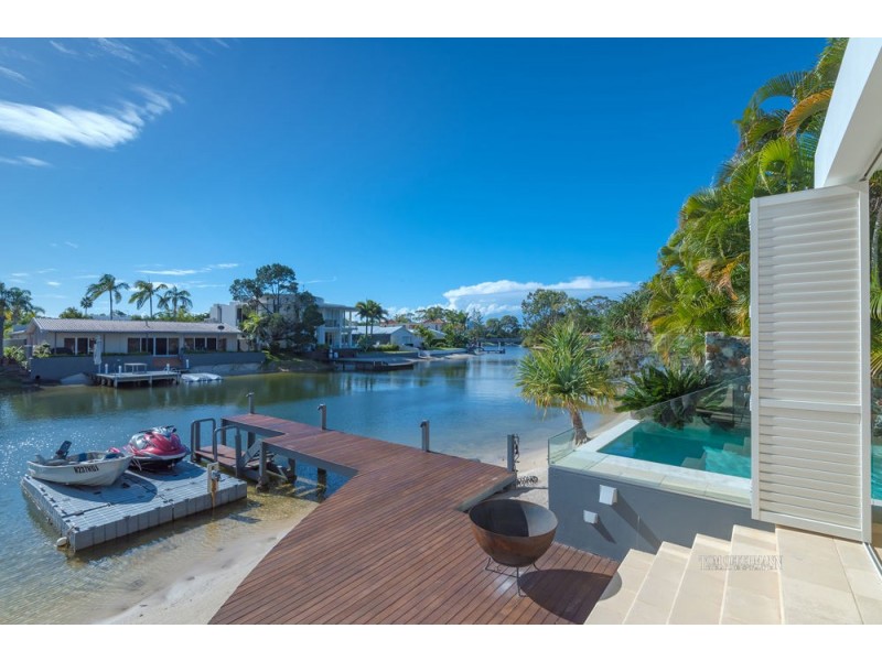 27 Mossman Court, Noosa Heads QLD 4567